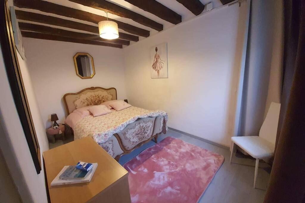 Chaumiere Du Chateau D'O Et Sa Mini Ferme ,Gite 21Couchages Goupil-Othon Buitenkant foto